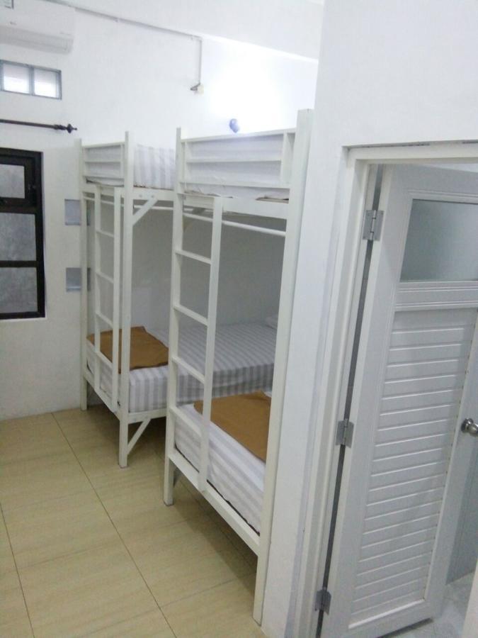 הוסטל יוגיאקרטה Setia Backpacker מראה חיצוני תמונה